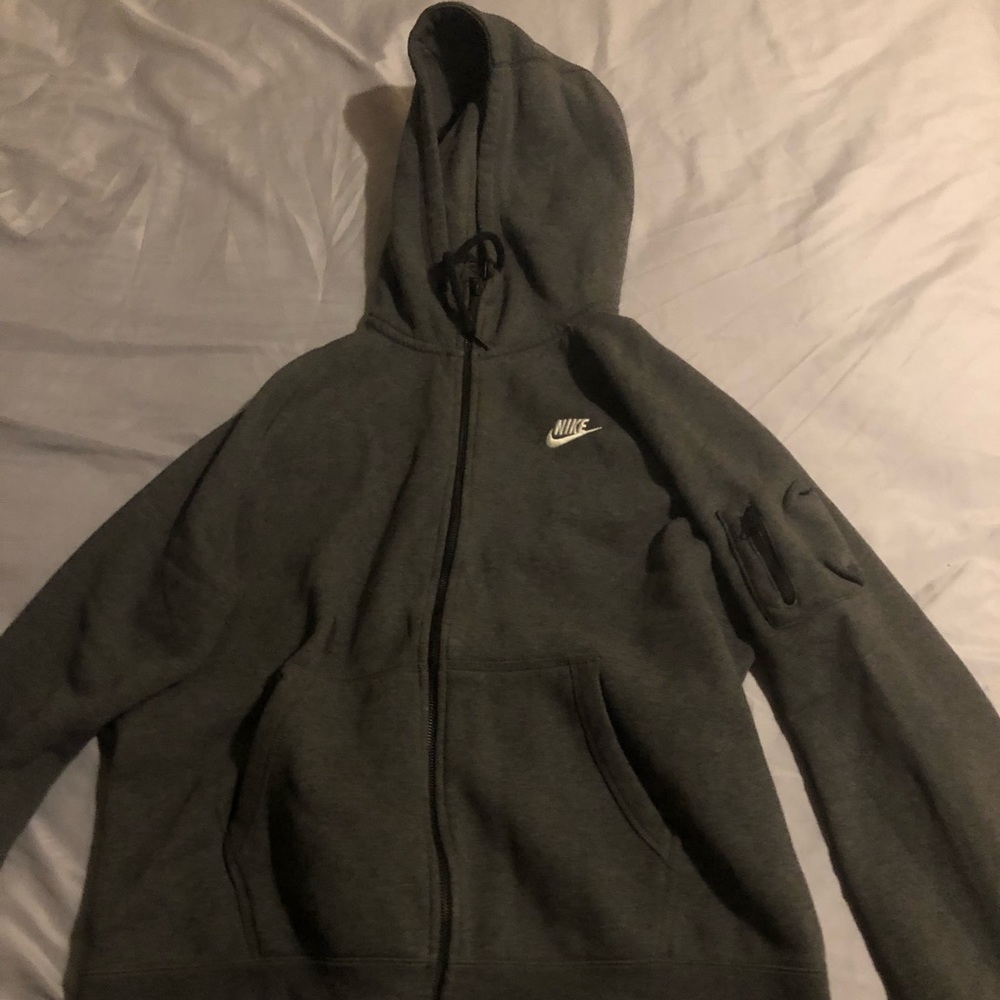 Nike hoodie and pants set